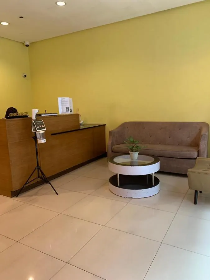 One Palm Tree Villas Condominium - Studio 9M With Balcony - Across Terminal 3 Airport Manila 0*,