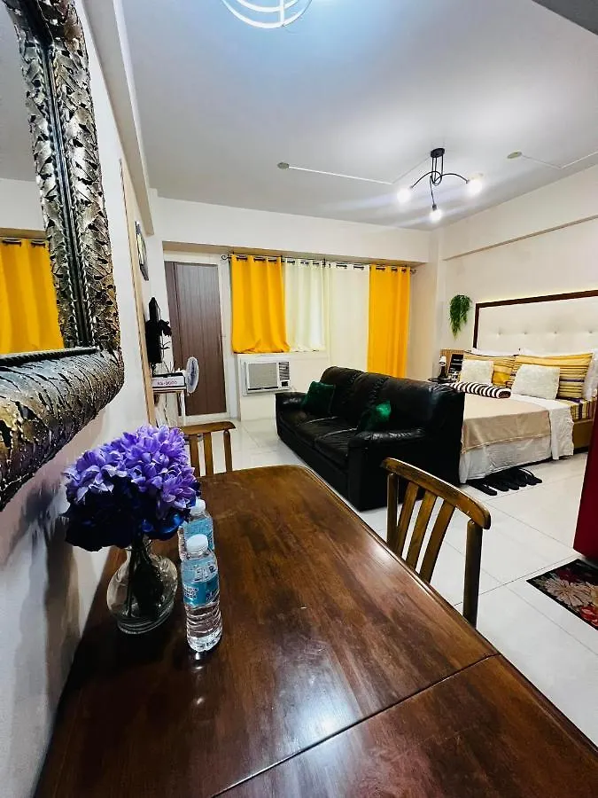 One Palm Tree Villas Condominium - Studio 9M With Balcony - Across Terminal 3 Airport Manila 0*,